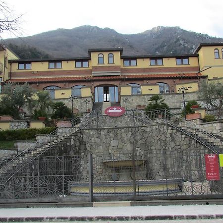 Hotel Al Palazzetto Set Fair Summonte Bagian luar foto