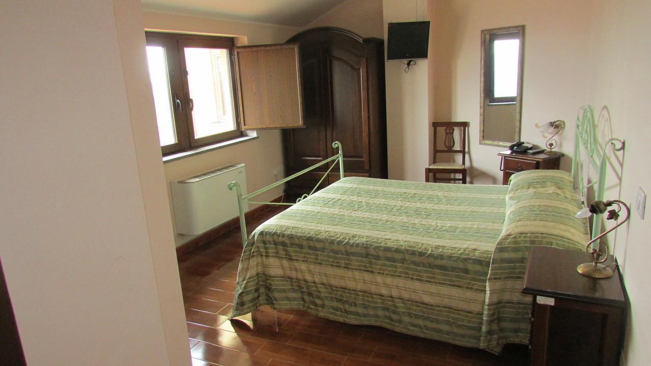 Hotel Al Palazzetto Set Fair Summonte Bagian luar foto