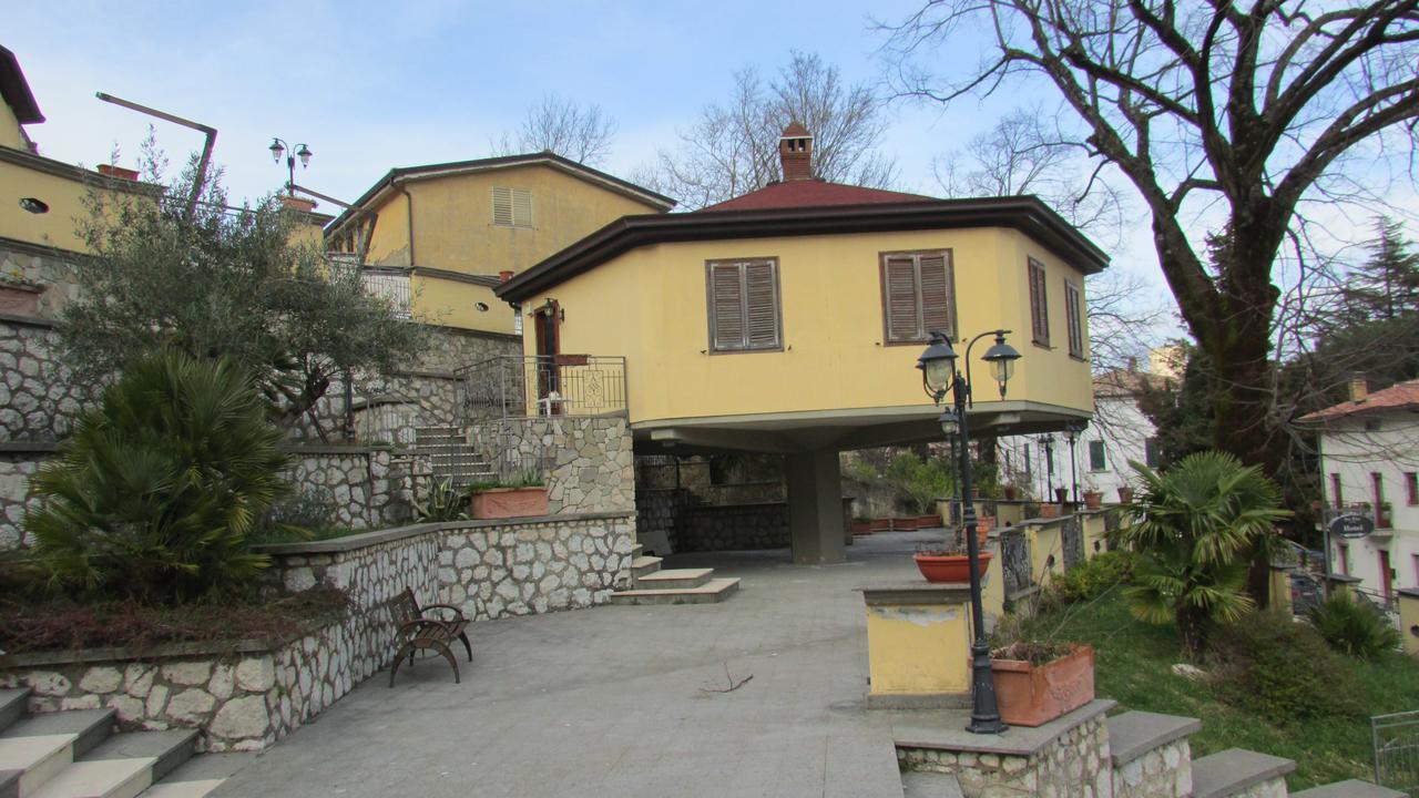 Hotel Al Palazzetto Set Fair Summonte Bagian luar foto